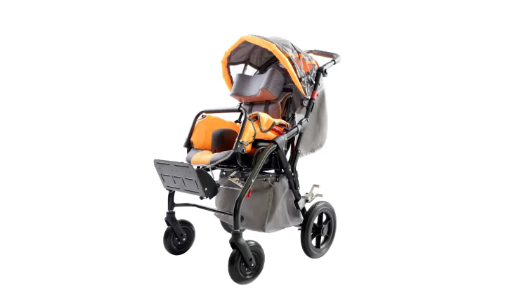 YK8001满足多功能调节需求，为孩子提供舒适和安全的乘坐体验。